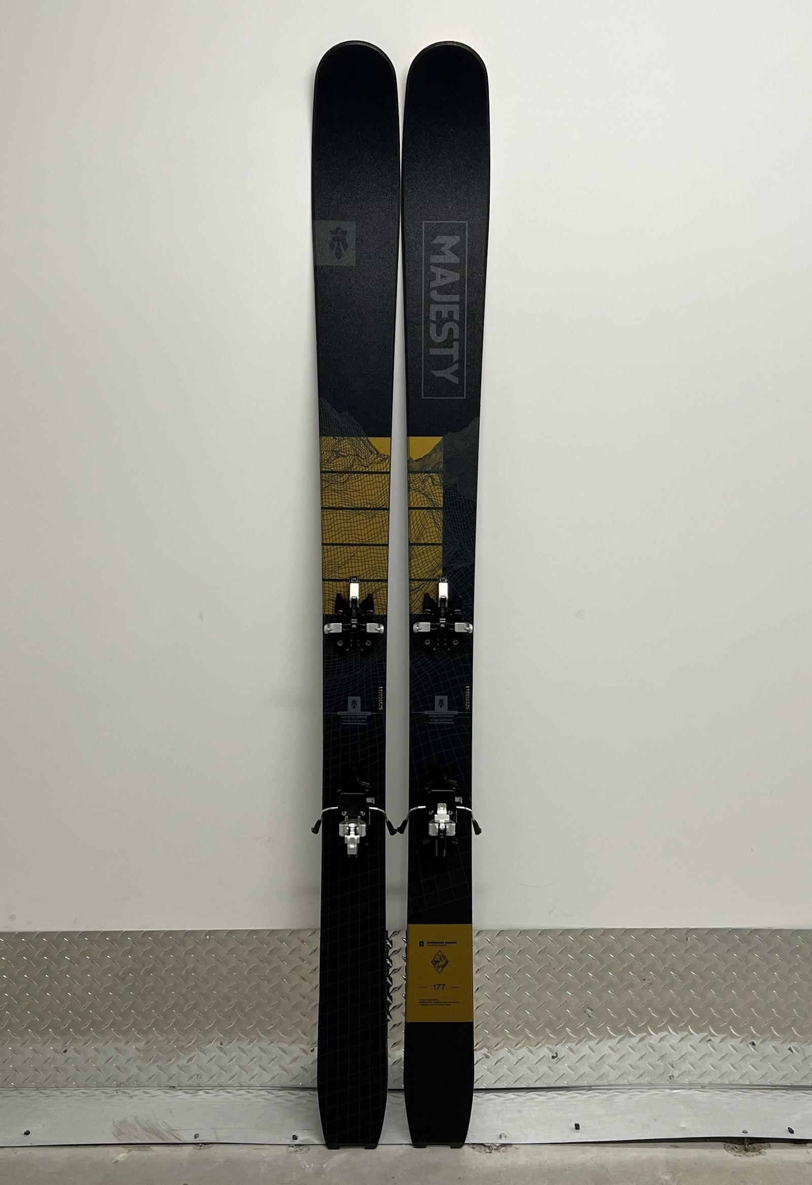 Supernova Carbon + ATK Demo | Gently Used Demo Set