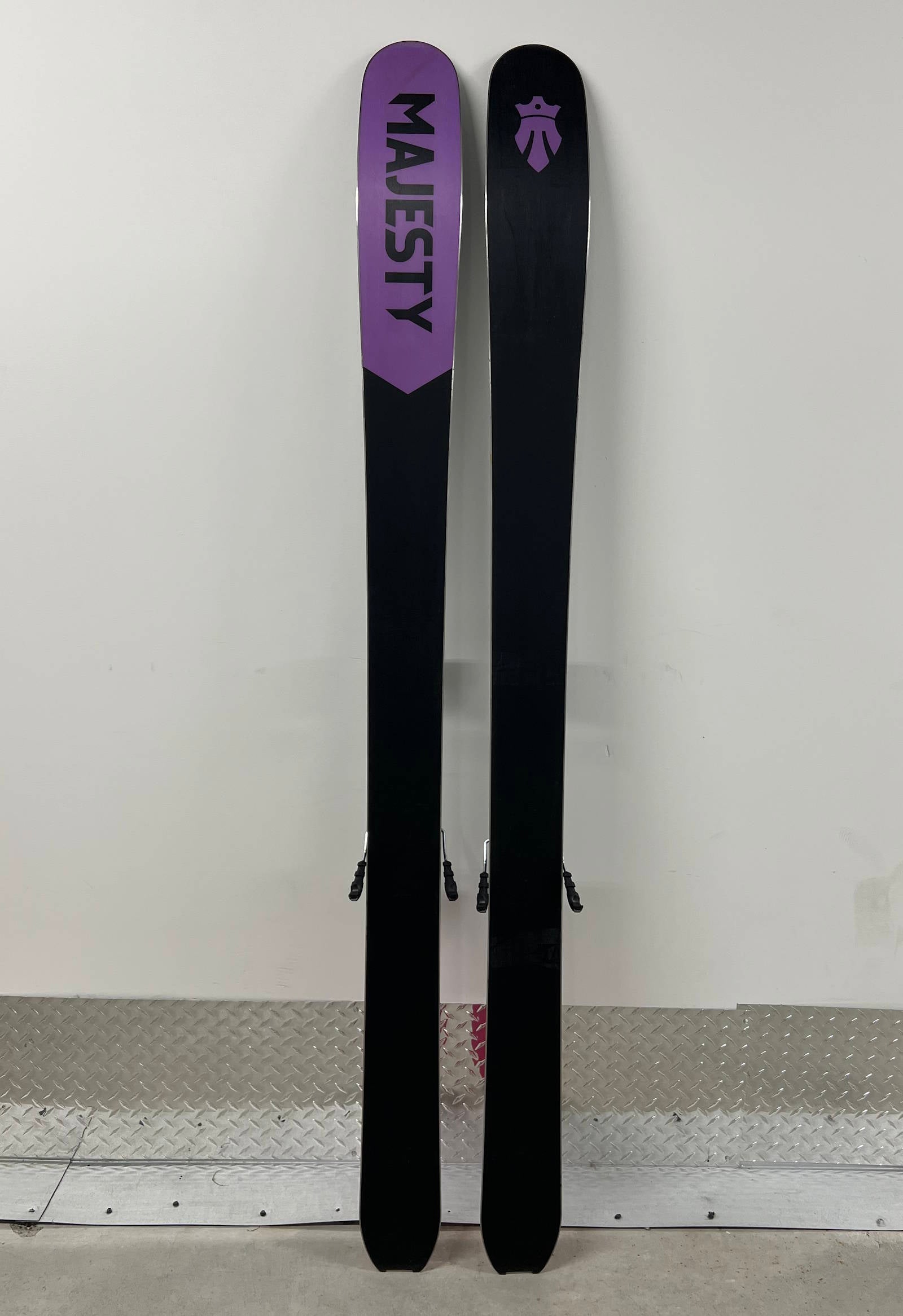 MAJESTY SKIS AMERICA