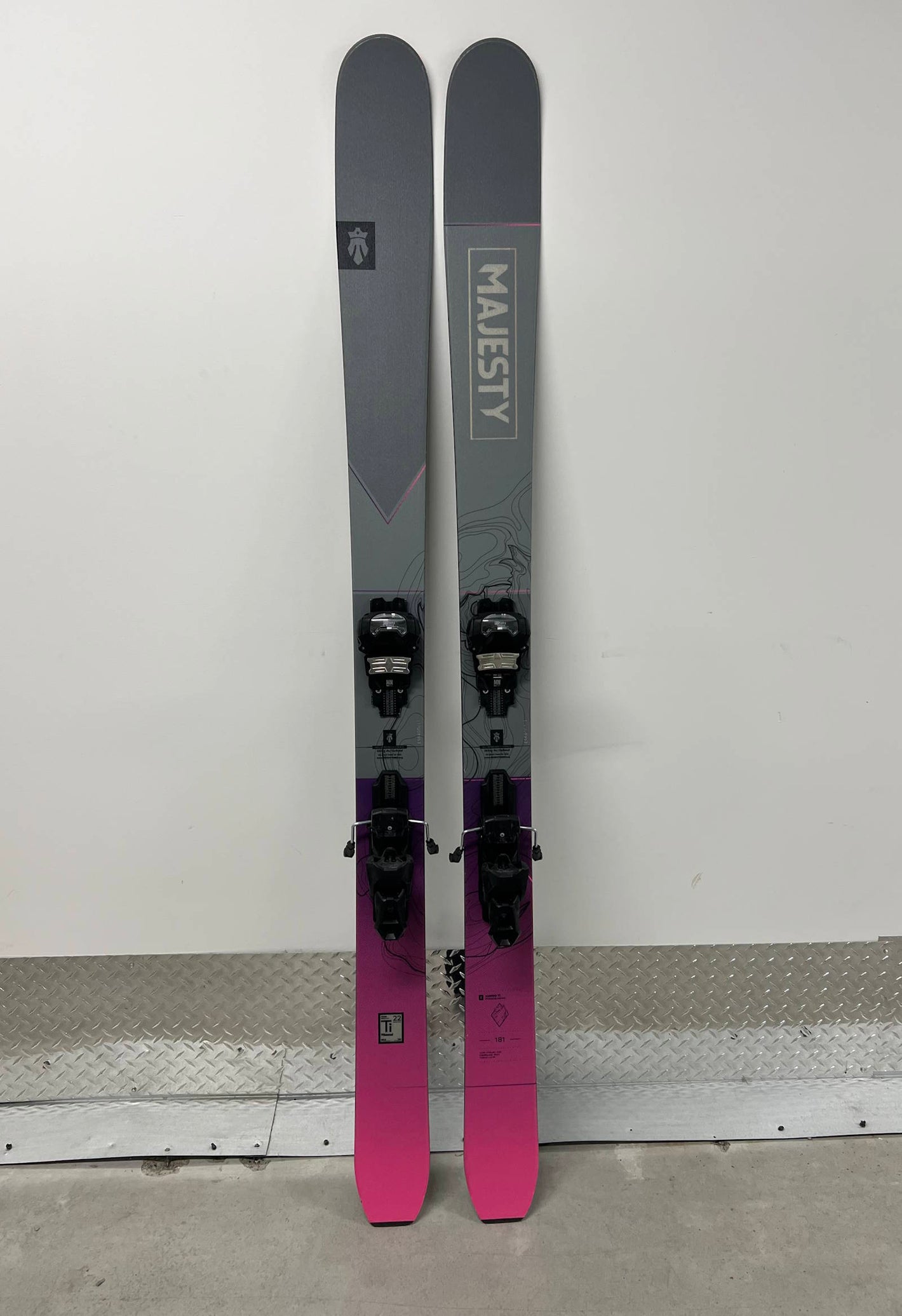 MAJESTY Havoc 110 Ti cm Demo Skis – gently used - Majesty Skis | USA