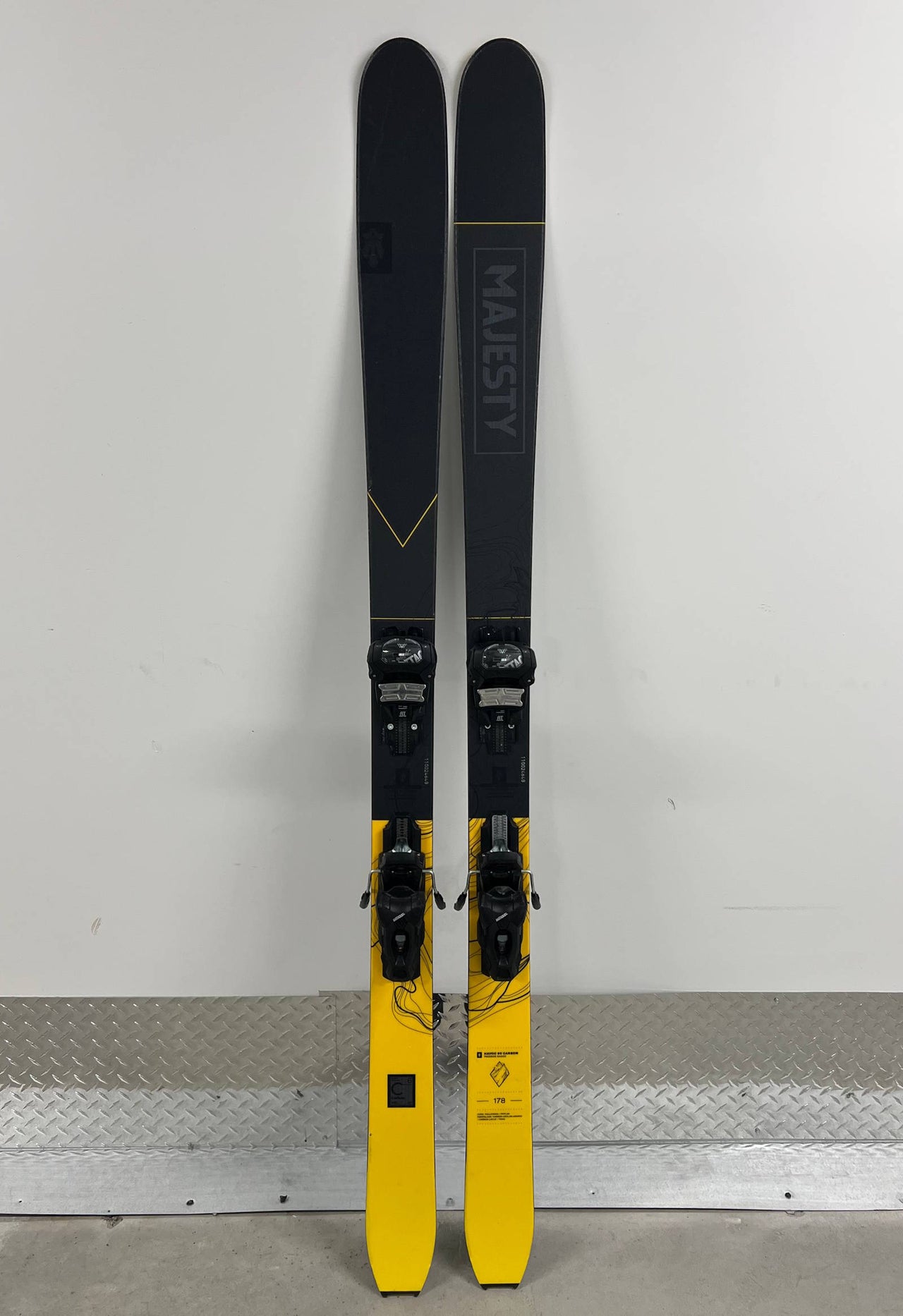 MAJESTY Havoc 90 Carbon 178 cm Demo Skis – gently used