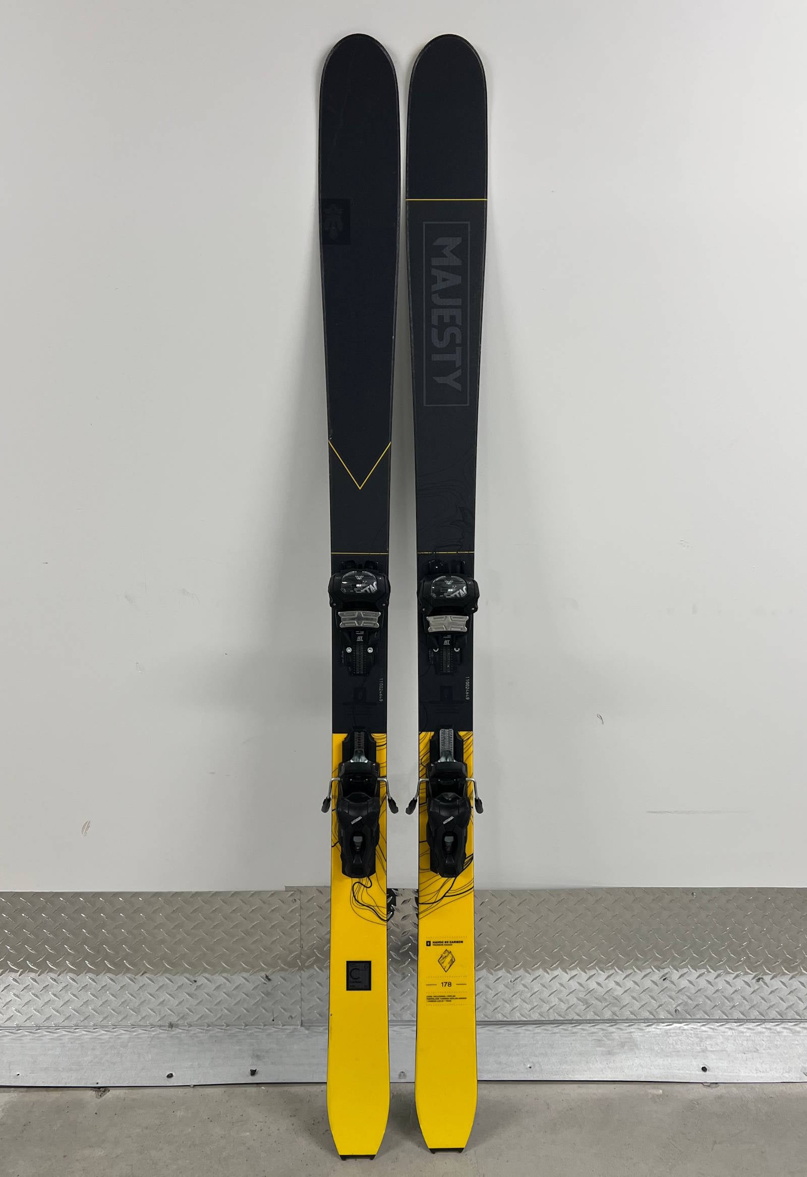 MAJESTY Havoc 90 Carbon 178 cm Demo Skis – gently used - Majesty Skis | USA