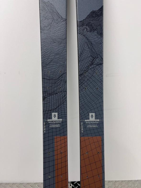 Superpatrol Carbon 177 cm Used Touring Demo Skis for Sale