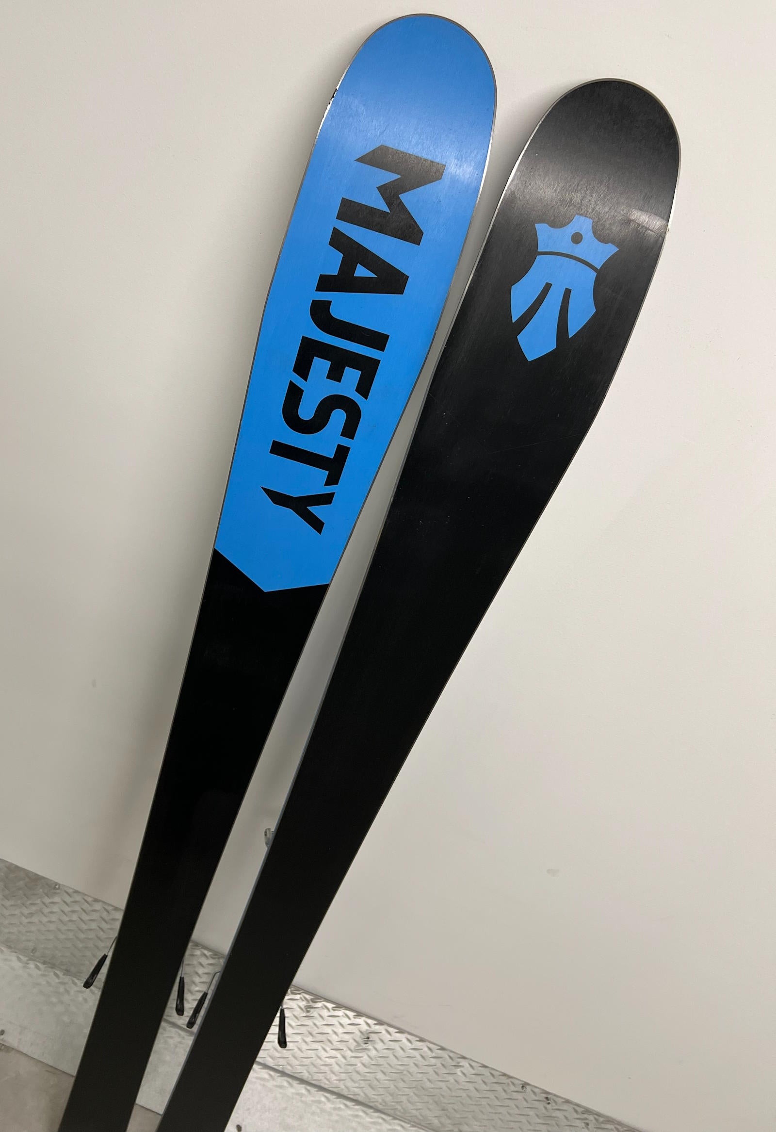 MAJESTY Superwolf 178 cm Touring Skis + ATK RentMe 12 Demo | Gently Us