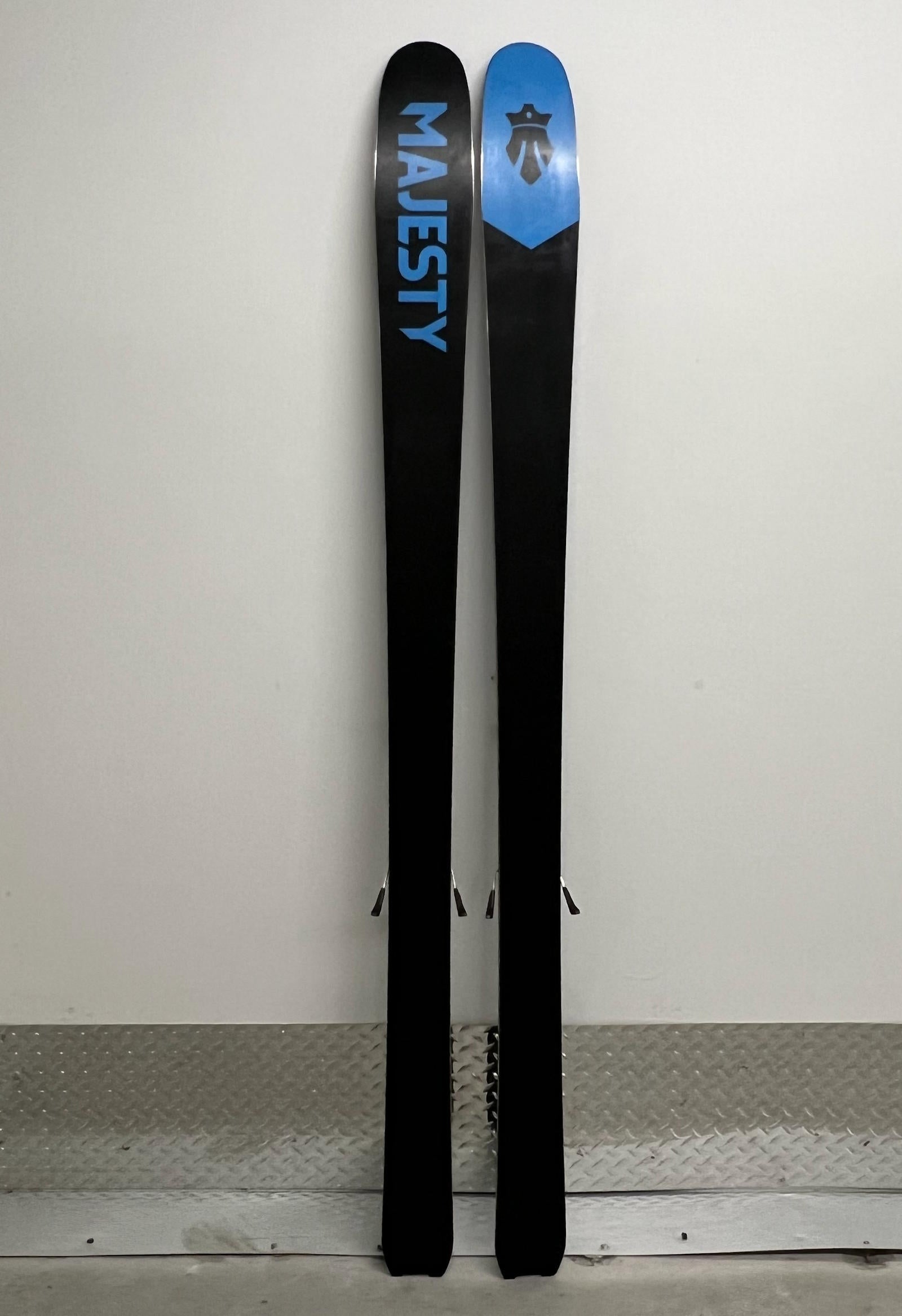 MAJESTY Superwolf Carbon 178 cm Touring Skis + ATK RentMe 12 Demo | Ge