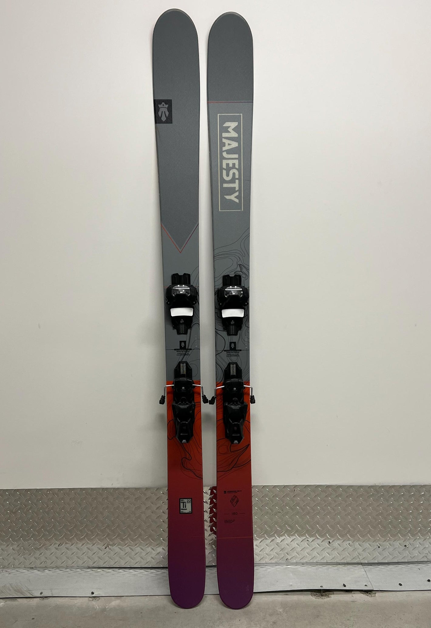 Vanguard 108 Ti | 180 cm Demo Skis | Gently Used