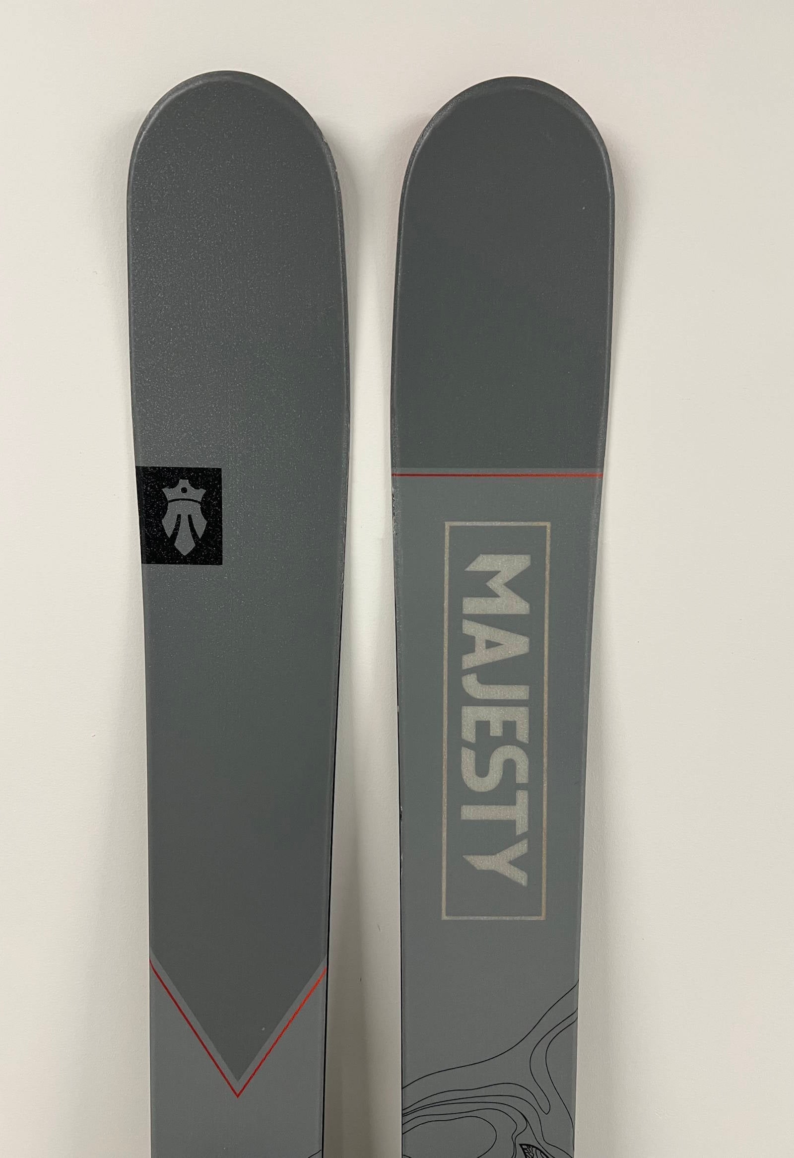MAJESTY Vanguard 118 Ti 182 cm Demo Skis – gently used - Majesty Skis | USA